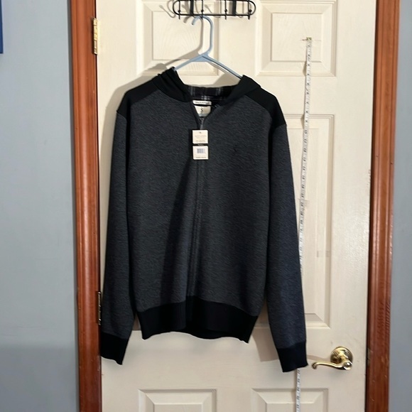 NWT-Scott James-M-gray& black-Full, zip, hooded sweatshirt, soft, inner layer.